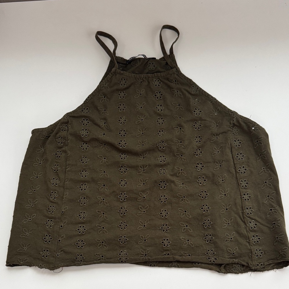 Brandy Melville Eyelet top